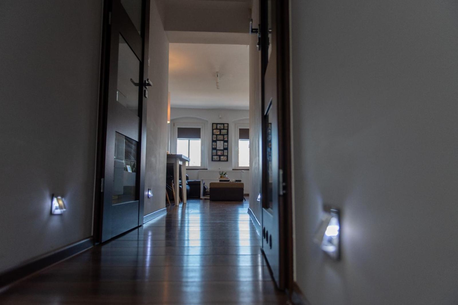 Apartament Crooked Stairs Zielona Góra Zewnętrze zdjęcie