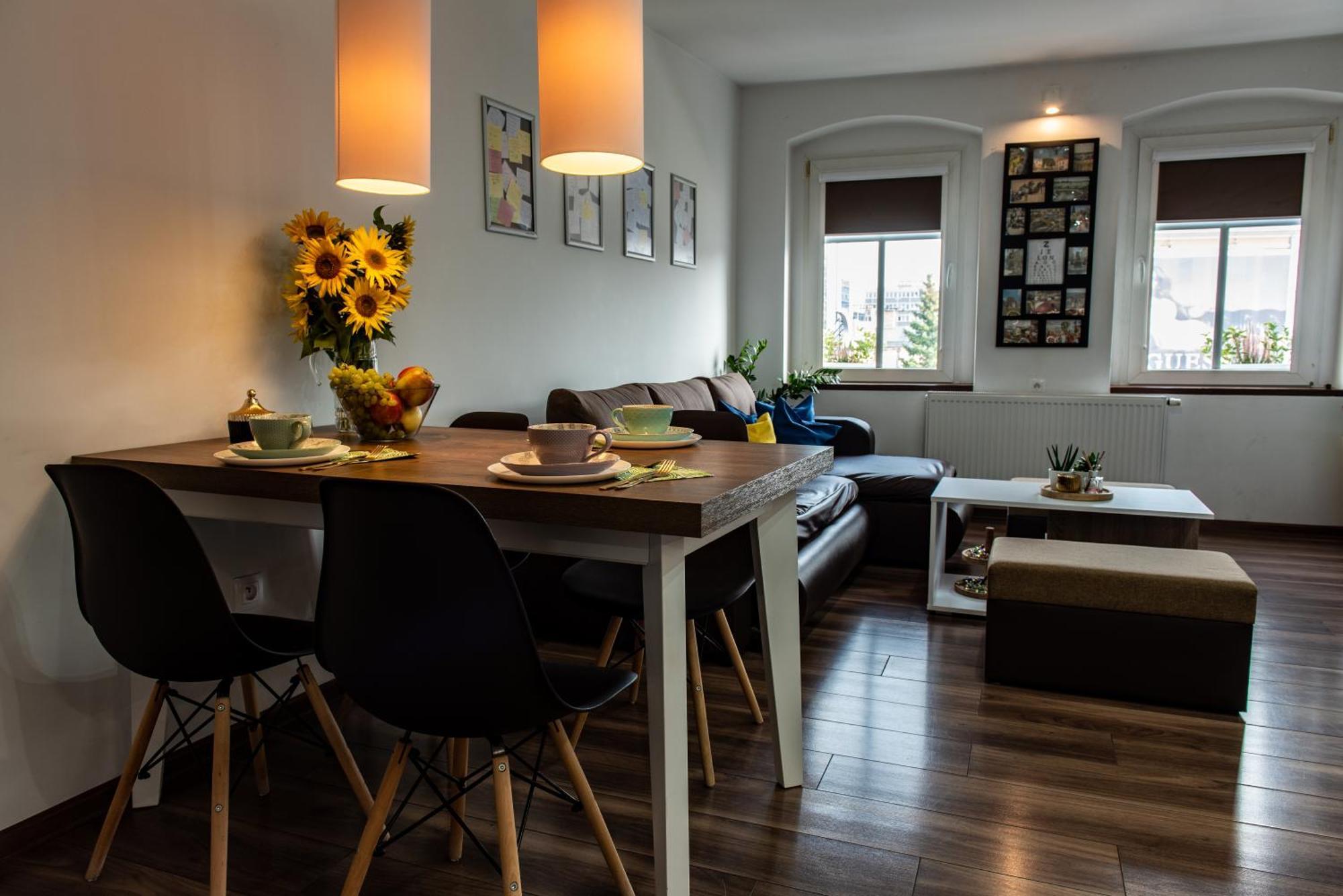 Apartament Crooked Stairs Zielona Góra Zewnętrze zdjęcie