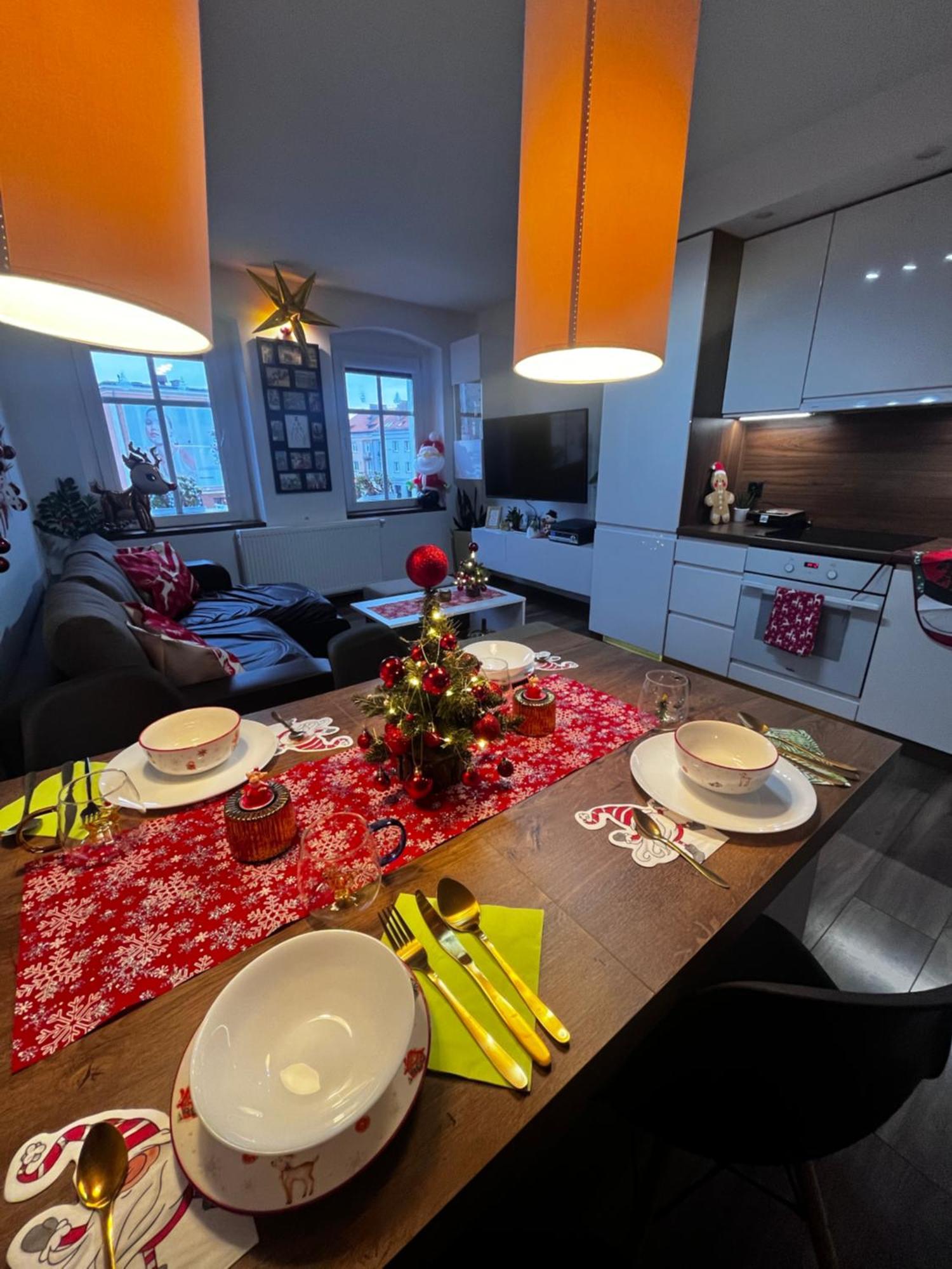 Apartament Crooked Stairs Zielona Góra Zewnętrze zdjęcie