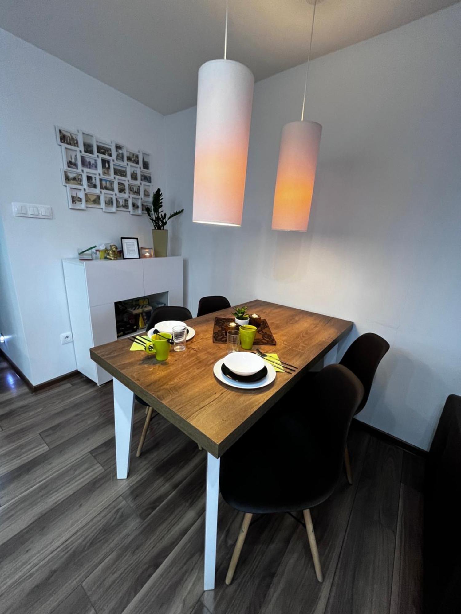 Apartament Crooked Stairs Zielona Góra Zewnętrze zdjęcie